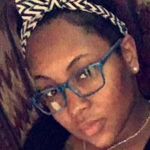 Meet your Posher, Lekeya